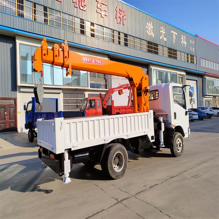 罗江区三轮随车吊定制 农用改装机自备吊中瑞长期出售